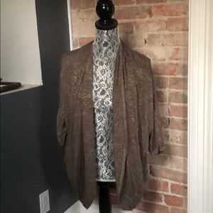 Willow and Clay brown tan cardigan